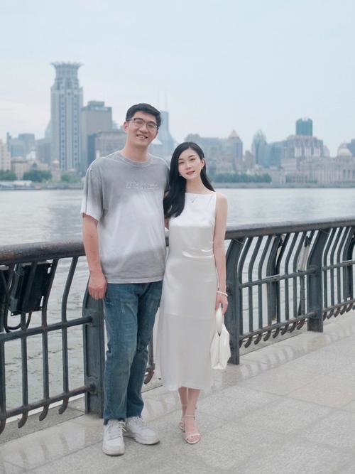 喜欢在朋友圈晒恩爱的面相有你吗