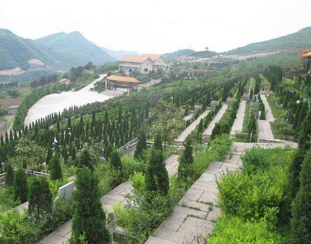 墓地风水解说:重庆陵园选择哪个最好