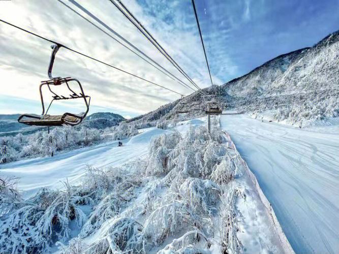 梦见爬雪山是什么意思