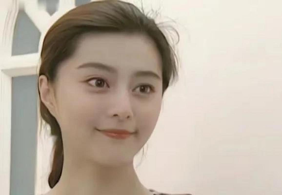 耳朵小有耳垂的女人的命运,女人无耳垂好不好