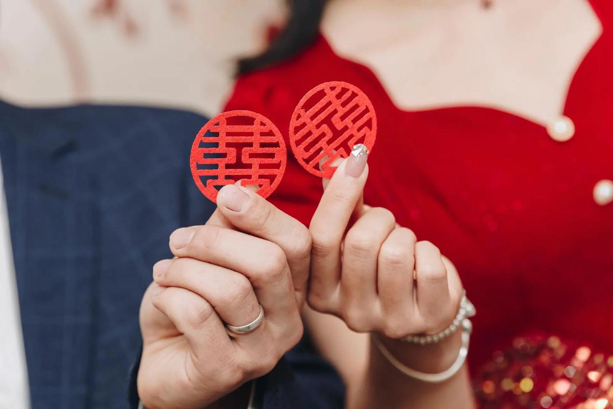2023年农历二月能定亲吗