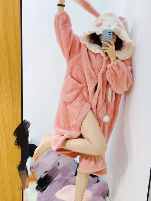 属兔女臭美是因为什么原因