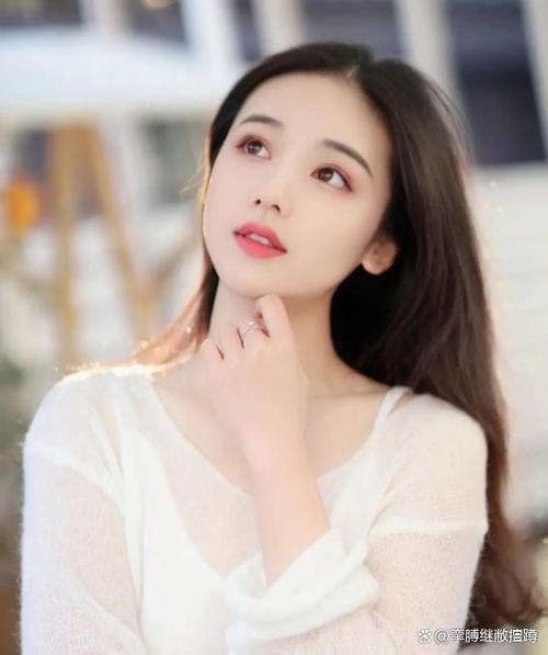 智慧美貌一身的星座女