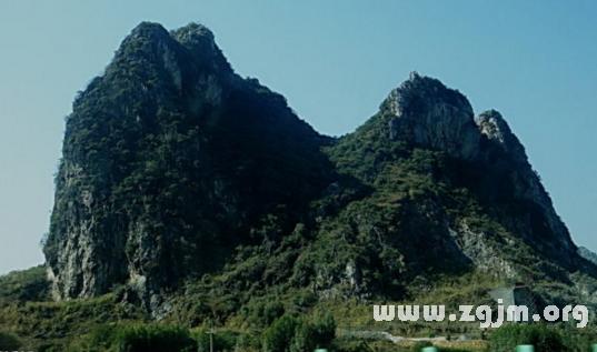 梦见山上