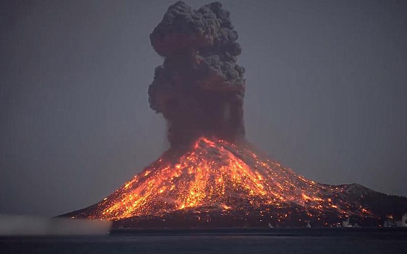 日本火山爆发