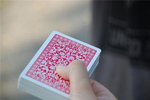 梦见玩牌周公解梦,梦见玩牌是什么意思?