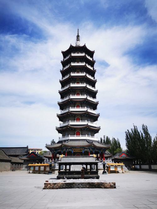八字专旺格从旺格是什么意思,专旺格如何取用神?