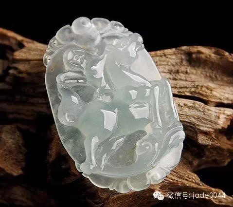 属马的人适合戴什么翡翠