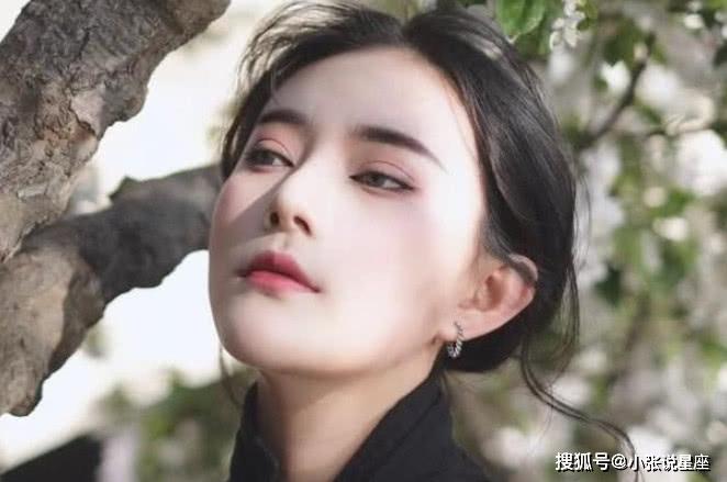 最不显老天生美貌的生肖女