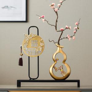 开门看到什么摆件