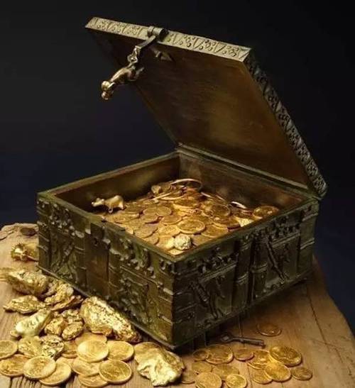 梦见在山中发现财宝