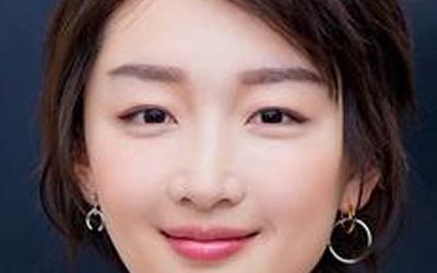 越看越好看的女人八字