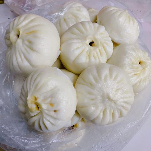 梦见给别人买包子