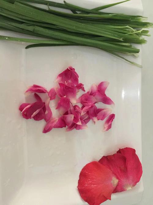 梦见一把韭菜是什么意思