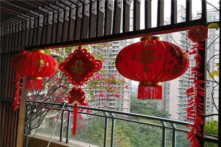 阳台挂灯笼好吗?不可用蜡烛灯笼