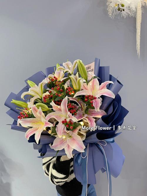 送女朋友百合花合适吗?