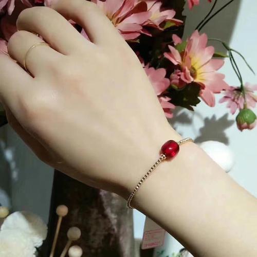 女人戴什么手链能带来好运气