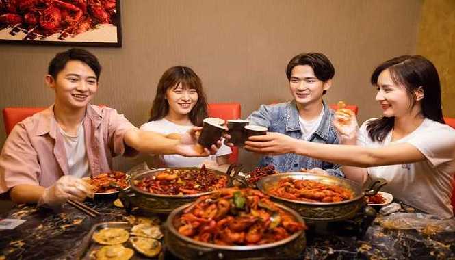 梦见吃饭喝酒代表什么?吉凶指数97