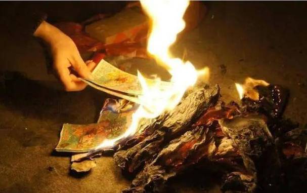 做梦梦见死人纸糊用品是什么兆头