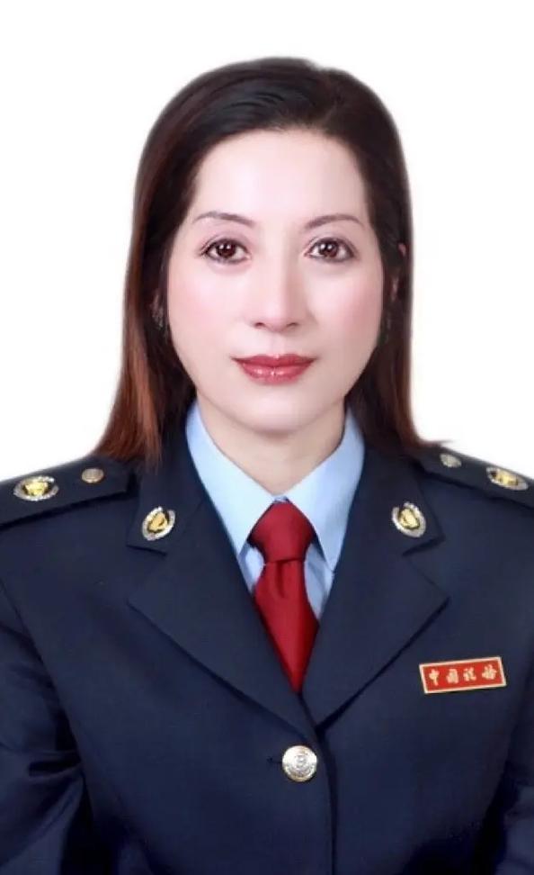 梦见制服是怎么回事