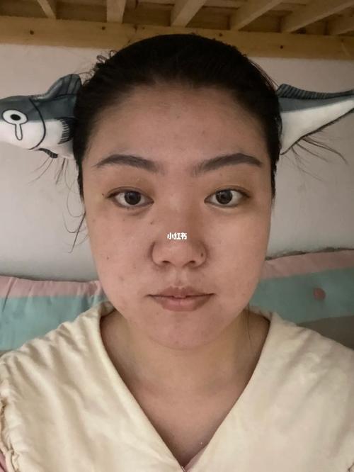 眼皮一单一双面相如何?有什么说法?