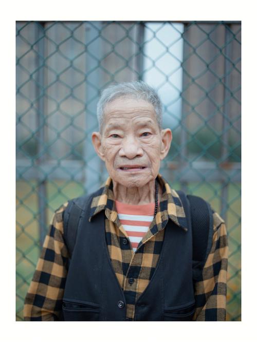 梦见爷爷骨折