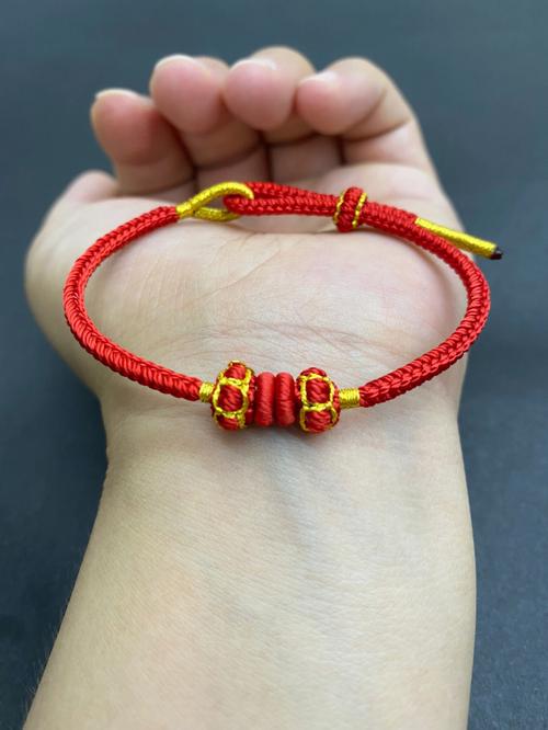 本命年扫墓一定要戴红绳吗