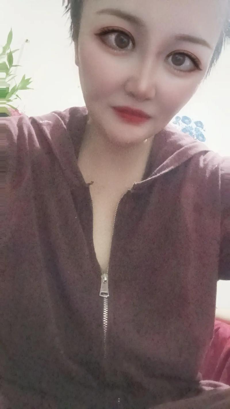 梦见寡妇干活