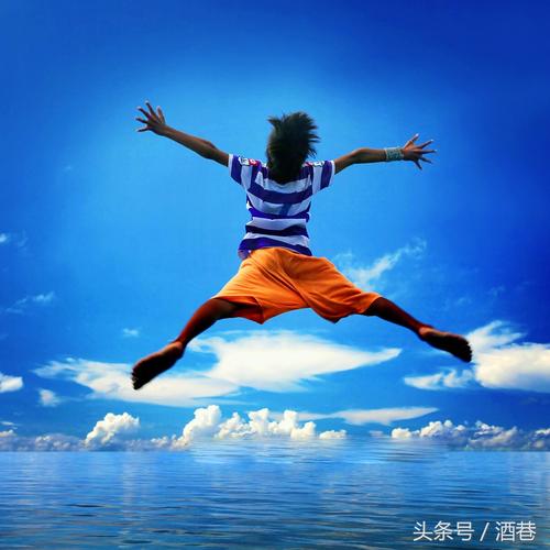 梦见向天空升起