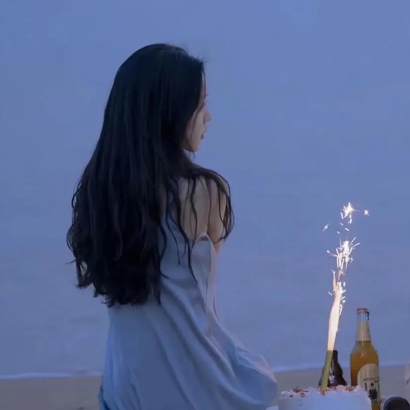 梦见鞠躬，梦见朝向大海鞠躬或祈祷