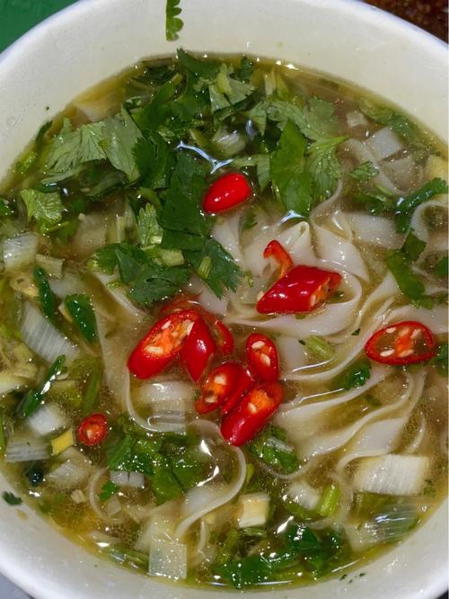梦见吃河粉