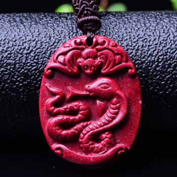 2019属蛇遇猪年佩戴什么比较好