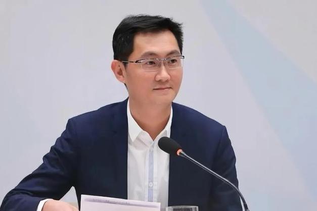 马化腾为什么要给公司起名为“腾讯”,他最初起的名字是另外3个