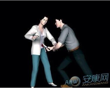女人梦见别人拿刀砍别人