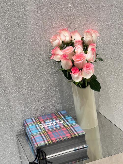 店里摆什么鲜花