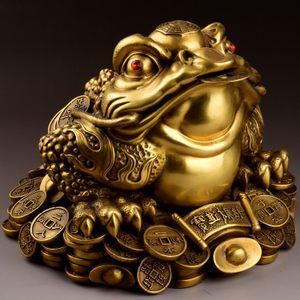 家里金蟾多摆几只会影响风水吗?开光的金蟾有哪些注意事项?