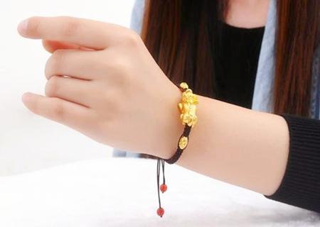 女人身上带什么招财运