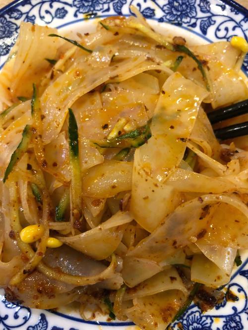 梦见煮面条 吃面条