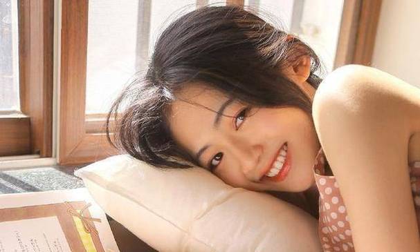 擅猜心，城府不浅，会让男人产生心灵依赖的星座女