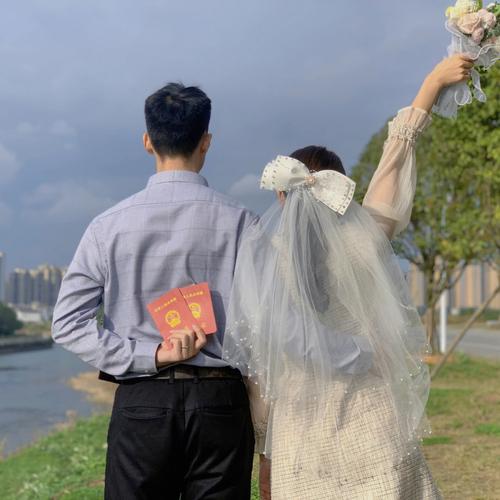 一生一世一双人,梦到婚礼怎么解?