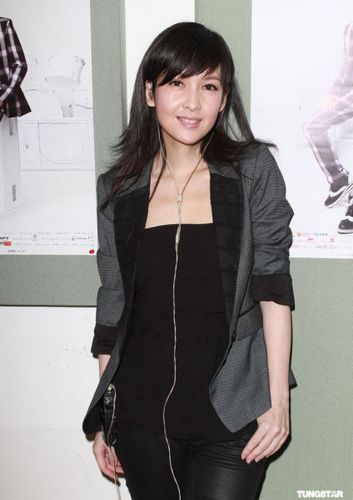 哪些主星女容易中年时玩出轨