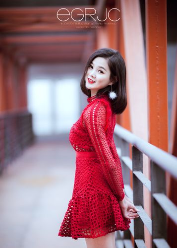 梦见红衣女孩