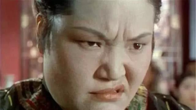 脸上有横肉的女人面相性格好吗