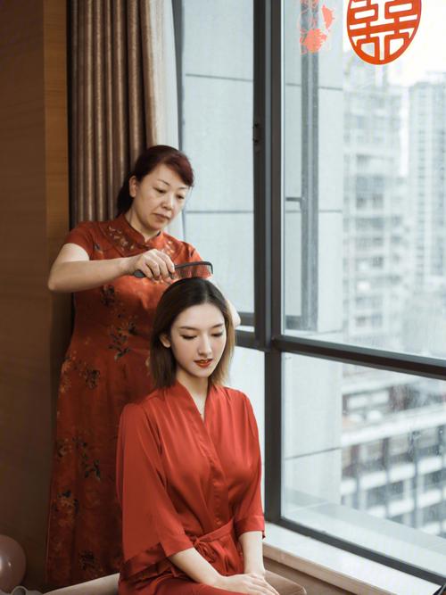 女方送亲一般几个人