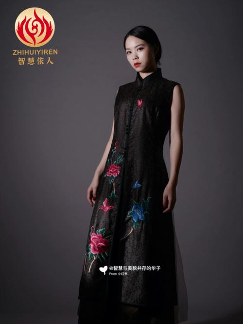 己亥日柱女命事业运怎么样