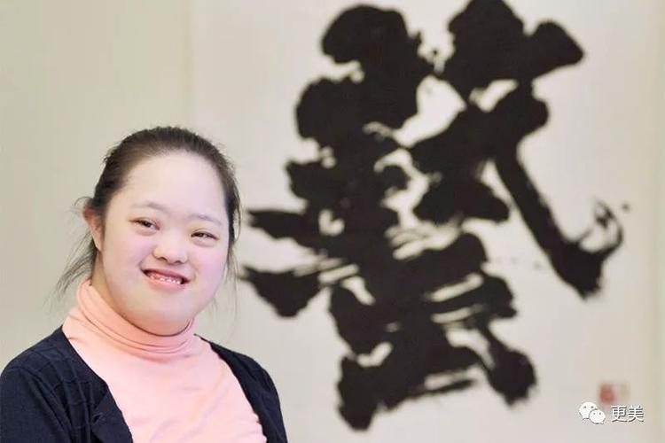 先天性弱智面相