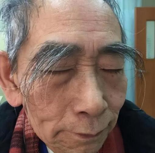 男人眉毛尾部稀疏面相为何不好