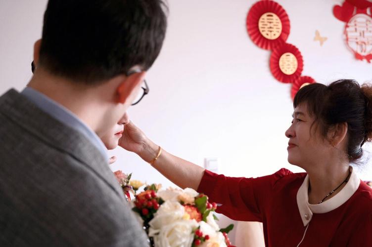 结婚时为什么呢?