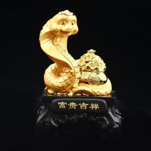2021年生肖蛇佩戴什么好