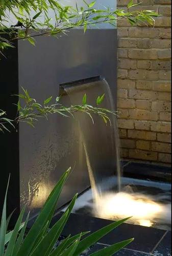 房间有水滴进来的风水
